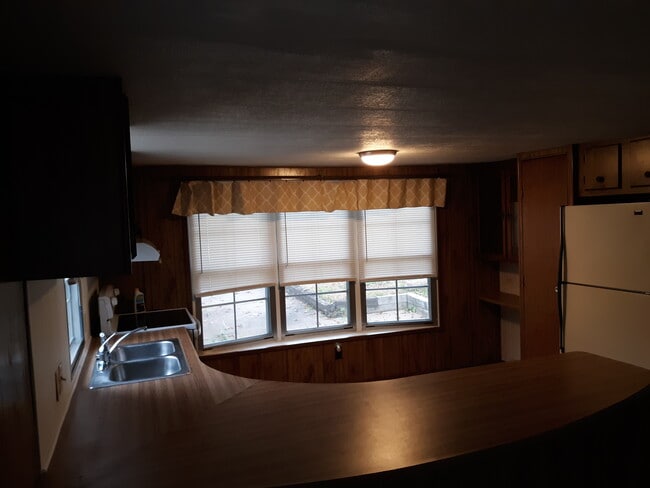 Photo - 134 Coil Rd