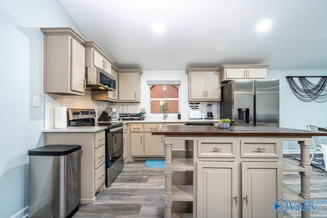 Photo - 7707 Bailey Cove Rd SE