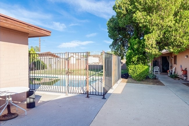 Photo - 14 on Eleventh