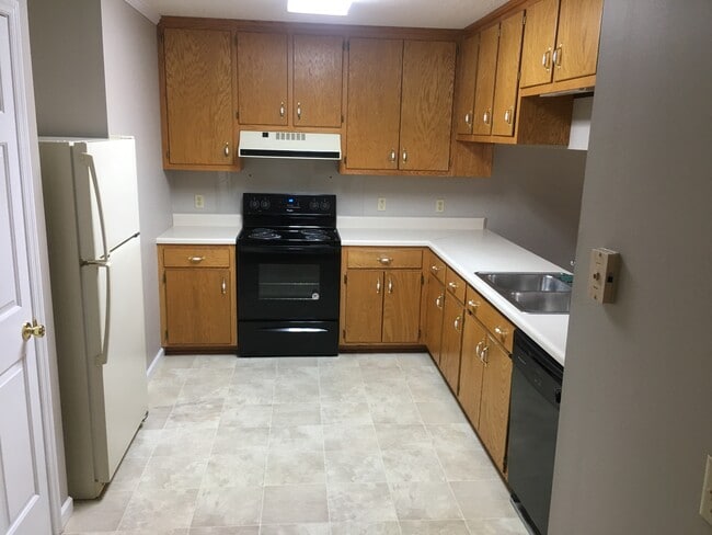 Photo - 745 Bradley Dr Unit 745 B Bradley Drive