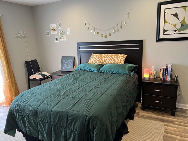 Building Photo - 216 Matthews Drive