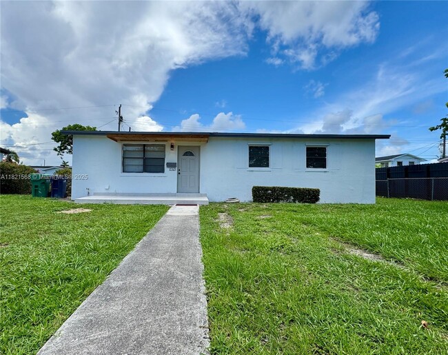 Photo - 10365 SW 149th Terrace House