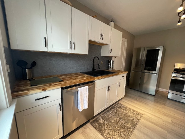 Photo - 3331 Grantwood Dr Unit 3333