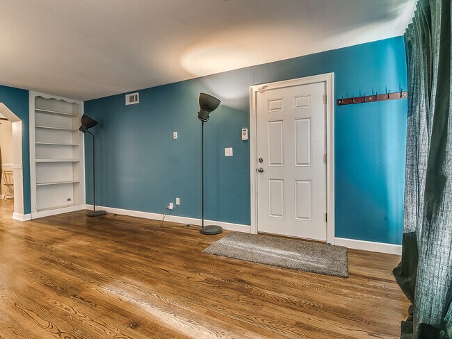 Photo - 2809 NW 47th St