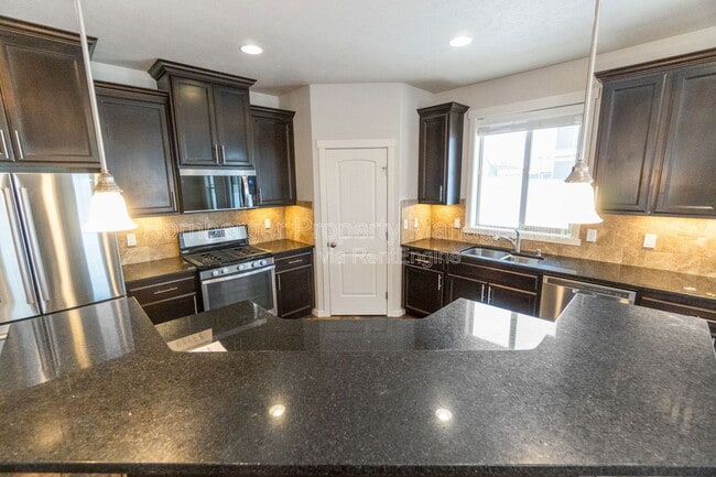 Photo - 8915 W Red St