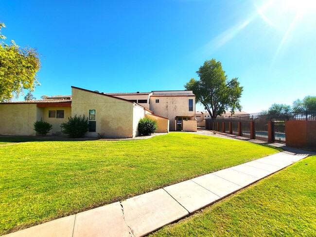 AFFORDABLE TOWNHOUSE IN TEMPE! - AFFORDABLE TOWNHOUSE IN TEMPE!