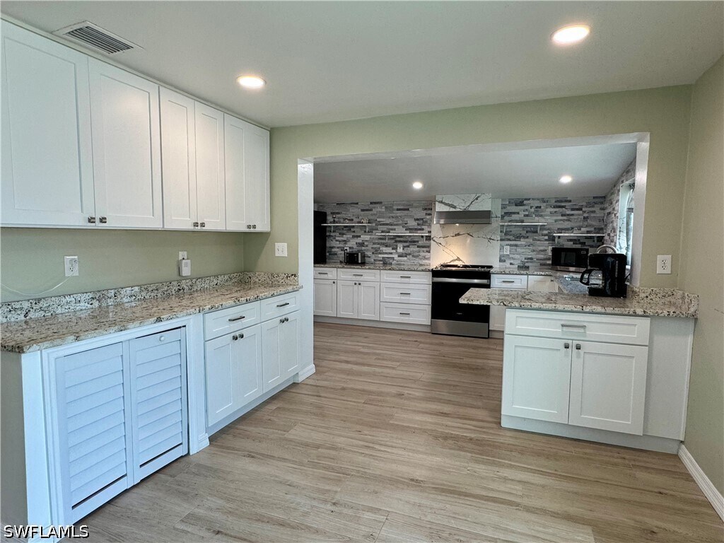 Photo - 829 107th Ave N