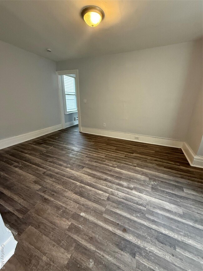 Photo - 17 Conklin St Unidad 1