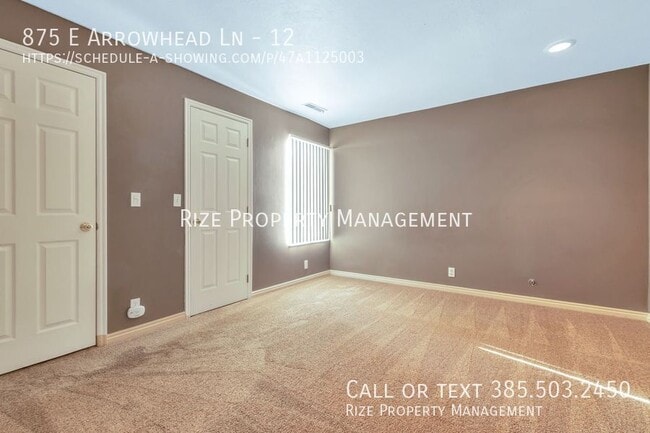 Photo - 875 E Arrowhead Ln