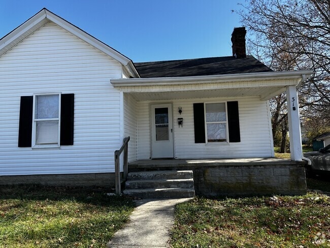 Building Photo - 31 Franklin Ave Rental
