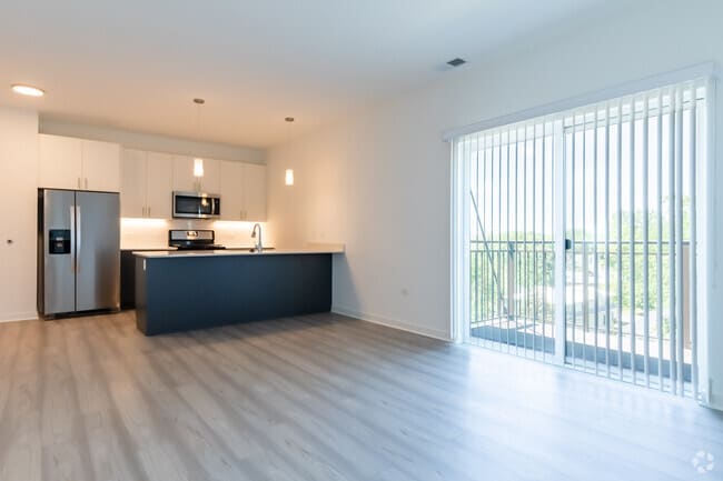 1BA, 1BA - Cocina/Comedor/Sala de estar - 10 North Main