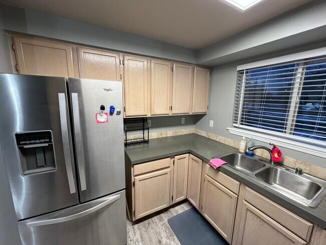 Photo - 639 N Riverpoint Blvd Unit Riverfront Condominium