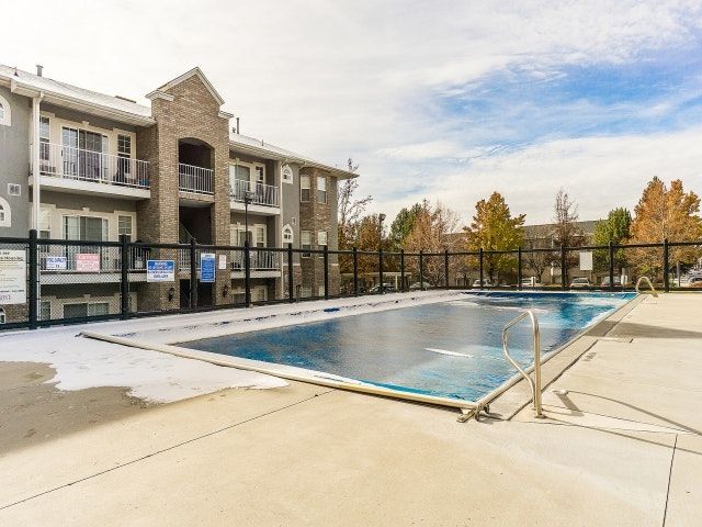 Photo - 504 N Seven Peaks Blvd Townhome