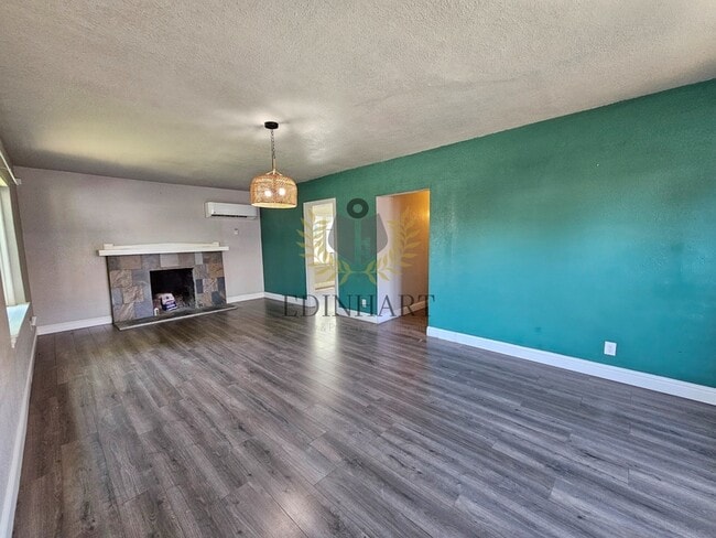 Photo - 915 N Harrison Ave