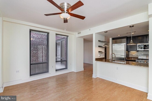 Photo - 1450 Church St NW Unidad 203