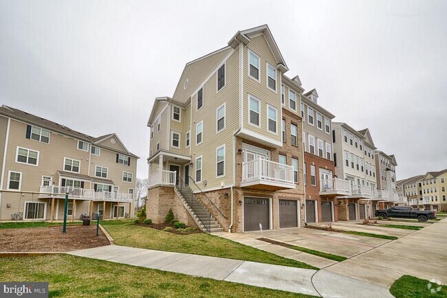 Building Photo - 24668 Caribou Square Rental