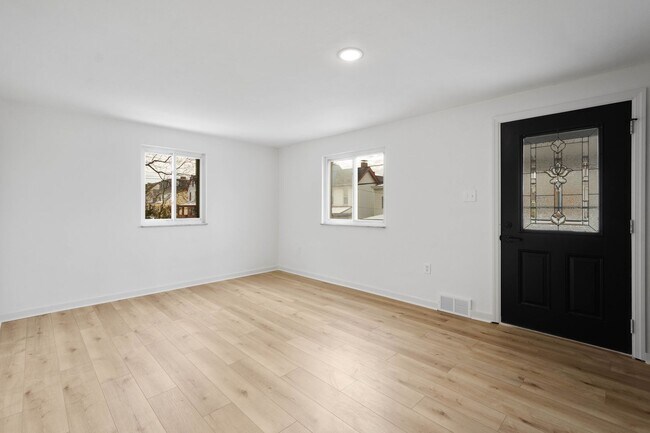 Photo - AVAILABLE NOW! Check out STUNNING 2-bedroom / 1.5 bath in Avalon, ready for immediate move-in!