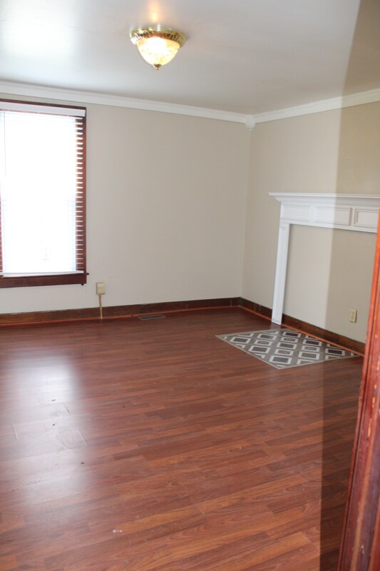 Photo - 610 Pardee St