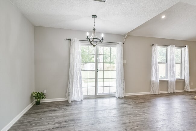 Photo - 5703 Alpine Heights Dr