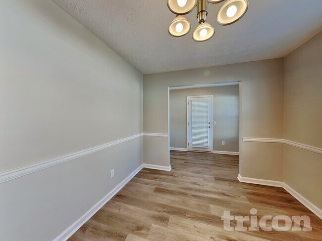 Photo - 10931 Cimmaron Ct