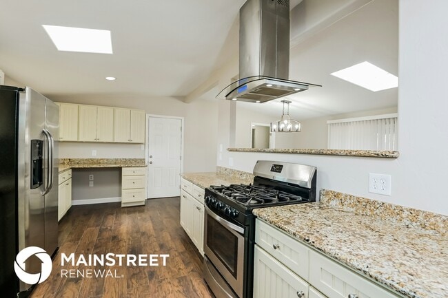 Photo - 7401 E 19th St