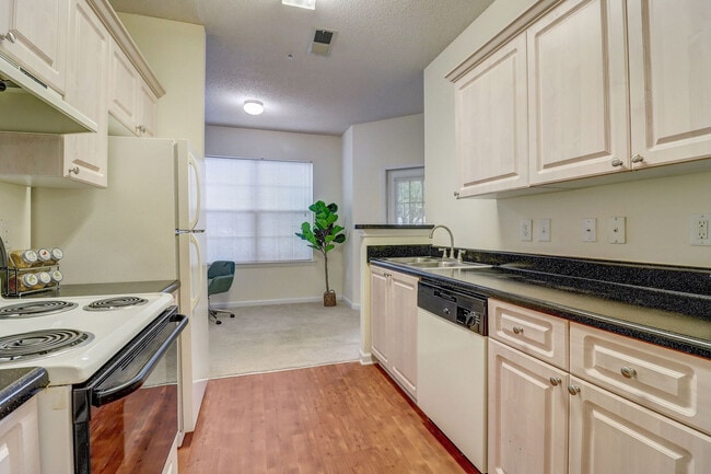 Photo - Parkway Grand