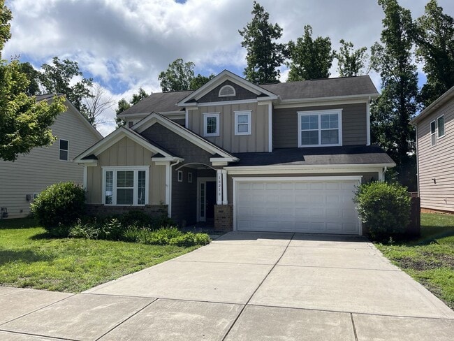 Great 4 Bed Home in Desired Winding Walk C... - Great 4 Bed Home in Desired Winding Walk C...