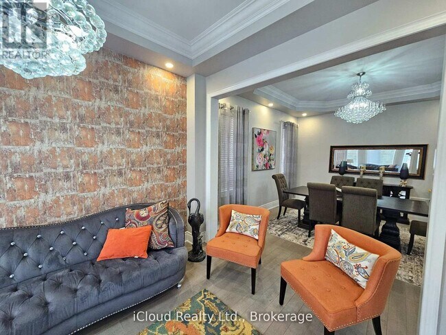 Photo - 227 Humphrey St