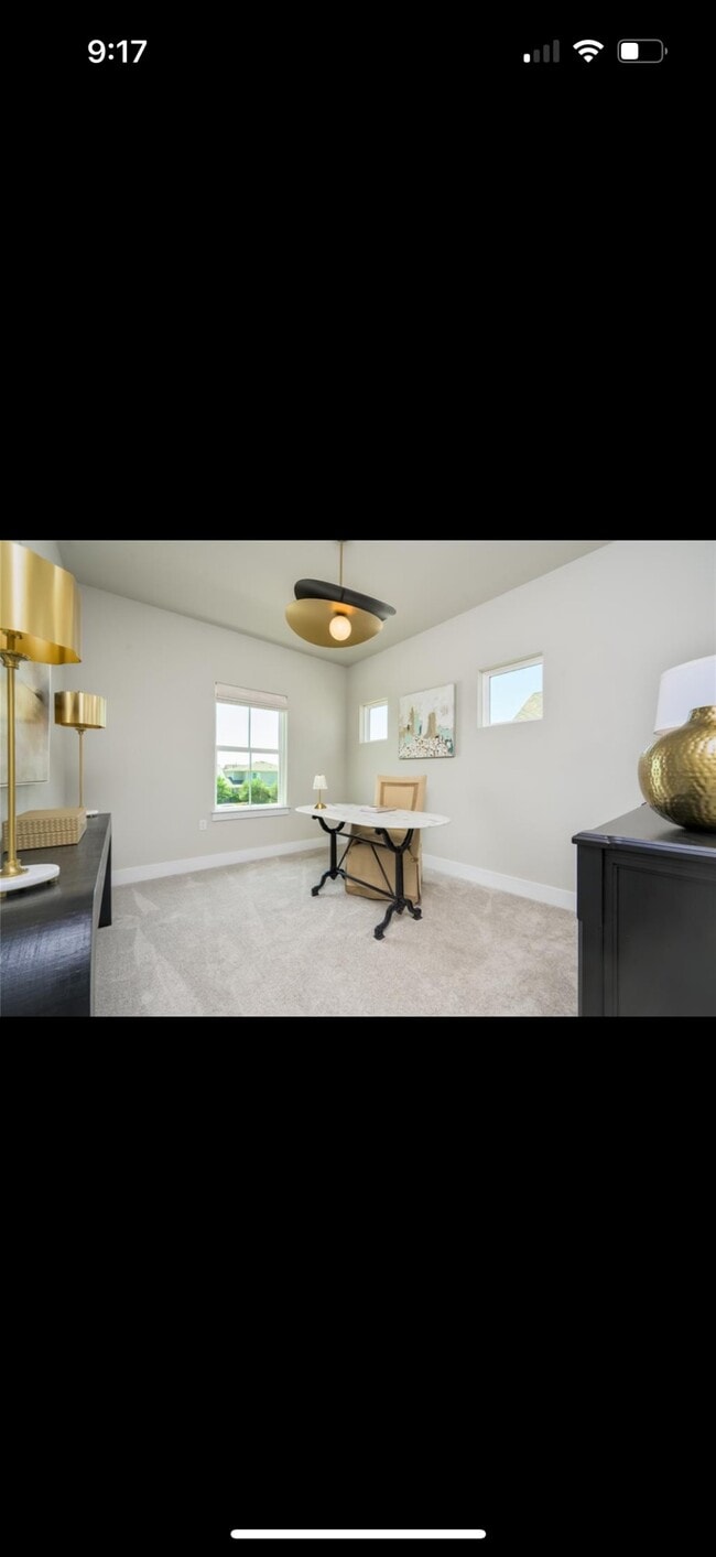 Photo - 142 Volterra Ln