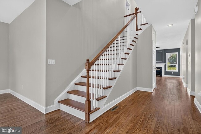 Photo - 1417 Hammock Way
