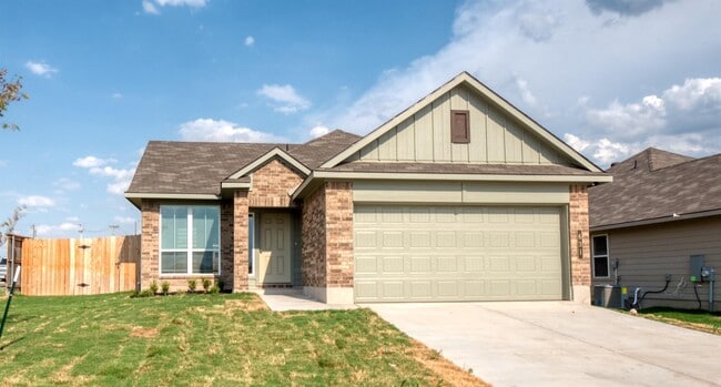 Photo - 631 Hollyhock Dr Casa