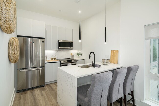 Photo - The Columbia