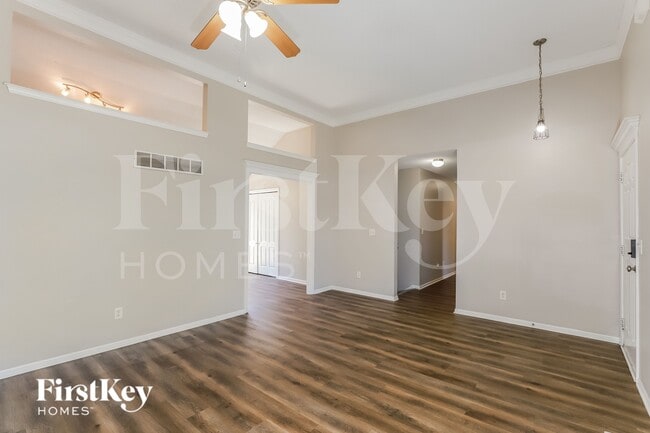 Photo - 11623 N Windsor Ave