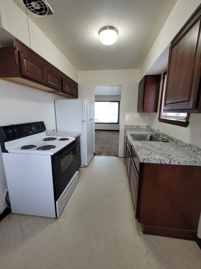 Photo - 1204-1206 Vandenberg Ave Unidad 1204 Vandenberg Ave