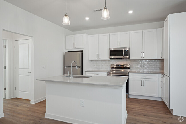 Building Photo - Hamlet Huntersville Rental