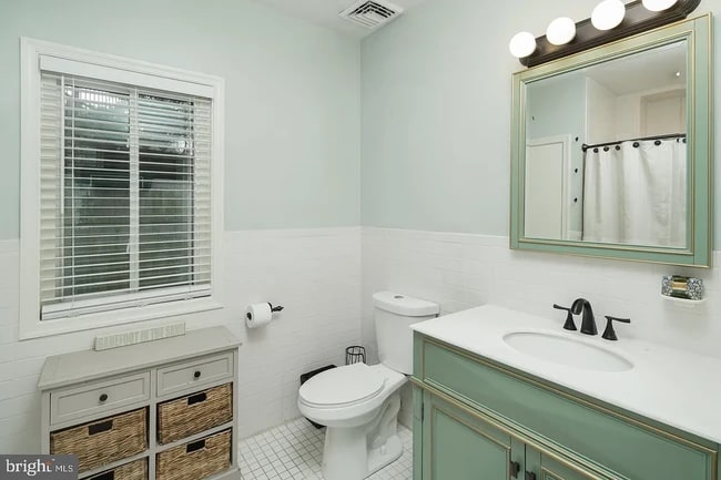 Photo - 7646 Ardleigh St