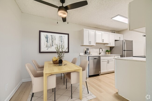 Building Photo - Aurora Meadows Rental