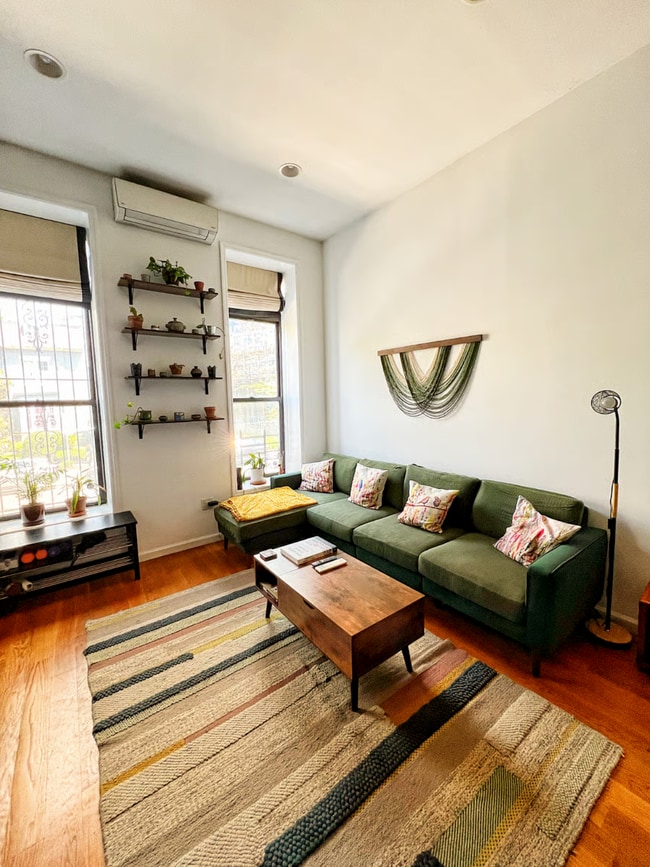 Photo - 208 Lefferts Pl Unit 2