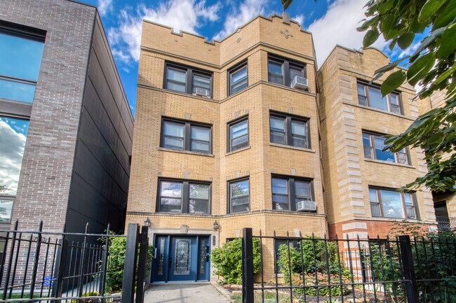 Photo - 2708 W Cortland St Apartamento Unidad 1