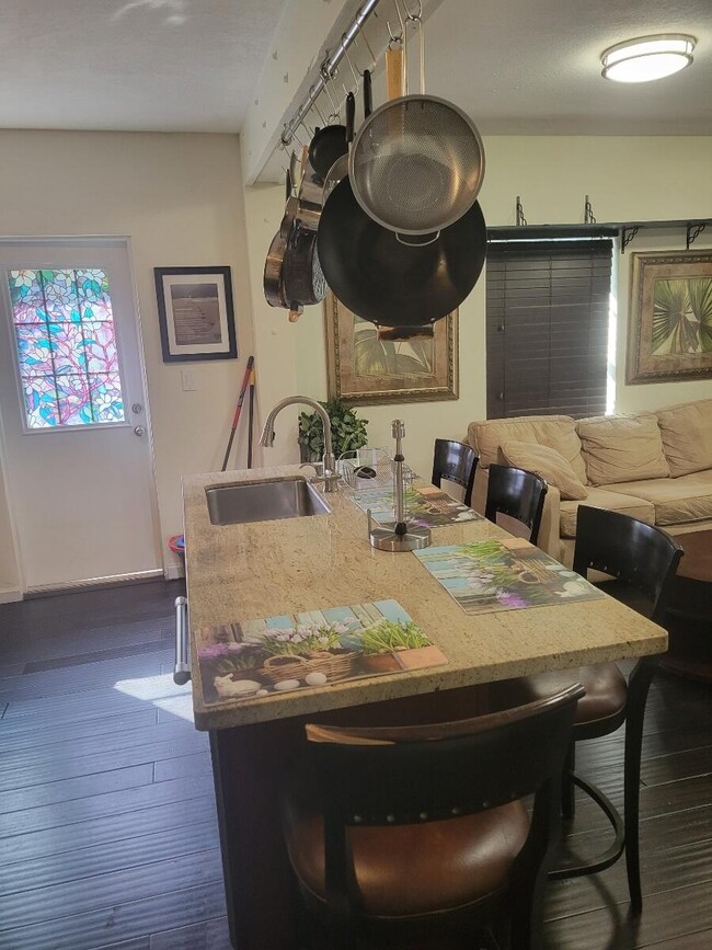 Photo - 714 N Federal Hwy