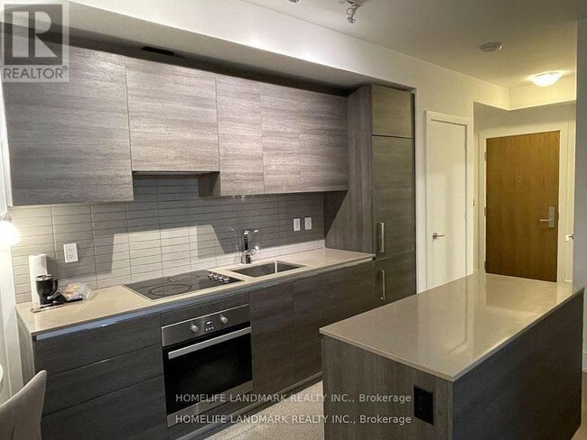 Photo - 200 Bloor St W Unit 1004