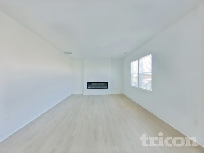 Photo - 11908 Moorfield Ln