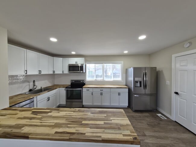 Photo - 8515 Georgiana Ln