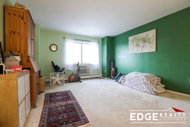 Photo - 131 Coolidge Ave Unit 522