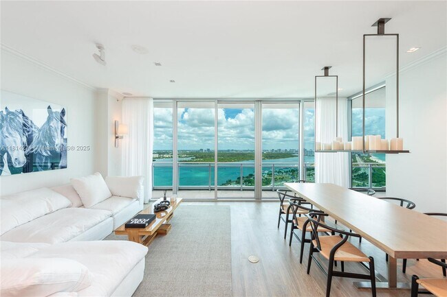 Building Photo - 10295 Collins Ave Unit 2506 Rental