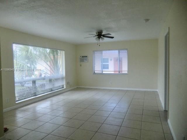 Photo - 2724 NE 32nd St Unit 2730