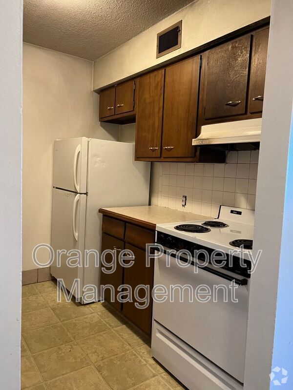 Building Photo - 625 5th Ave Unit #4 Rental