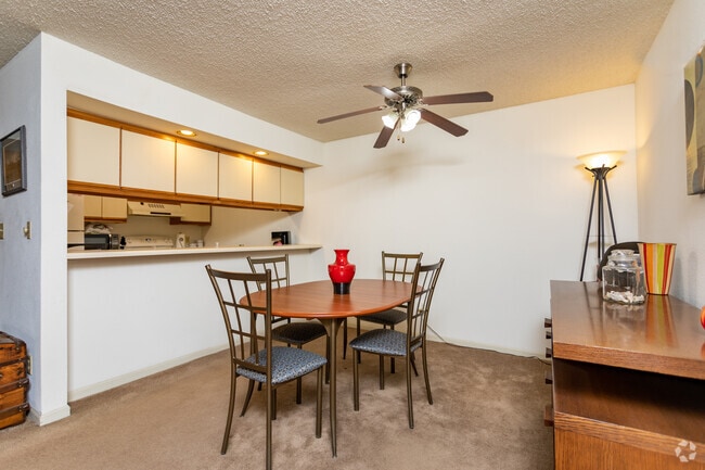 Lower Townhome Dining Room