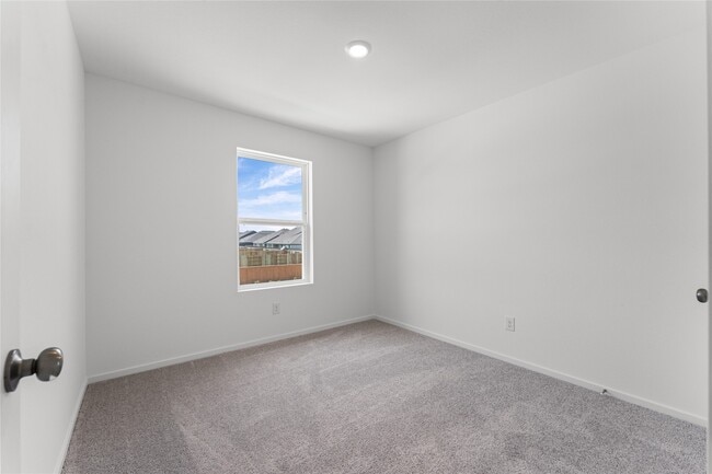 Photo - 6406 Breakaway Grv Dr