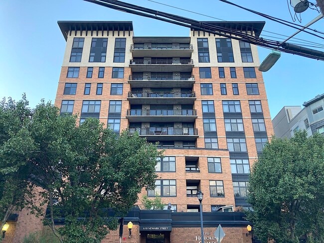 Building Photo - 610 Newark St. Unit 9B Rental